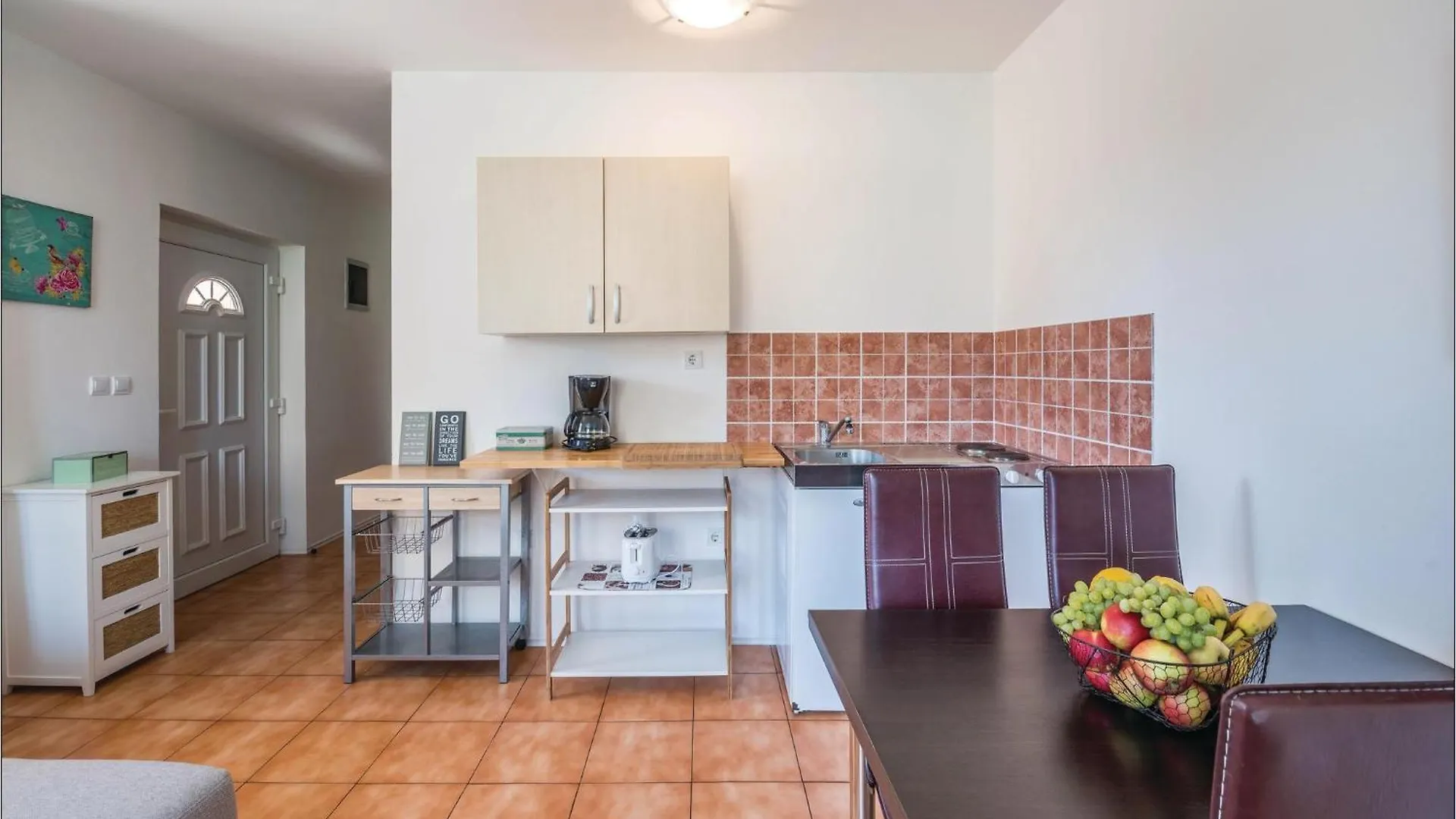 7 Bedroom Stunning Home In Liznjan 0*,  Croatia
